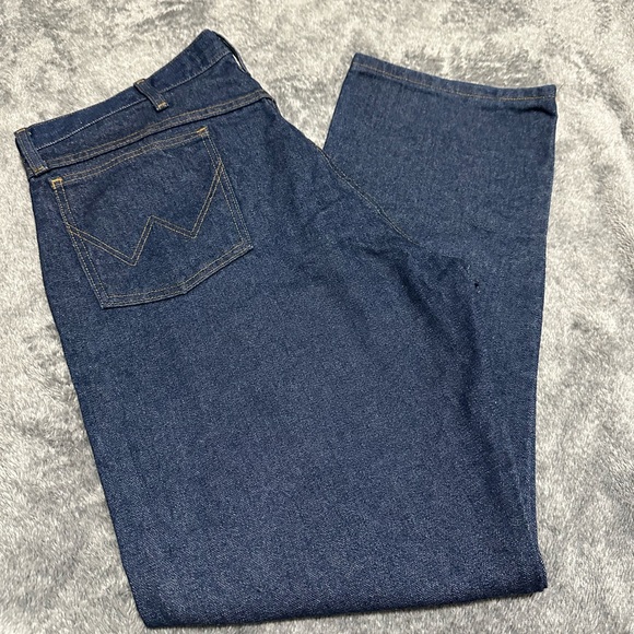 Wrangler Men's Blue Jeans flame resistant - Picture 1 of 5